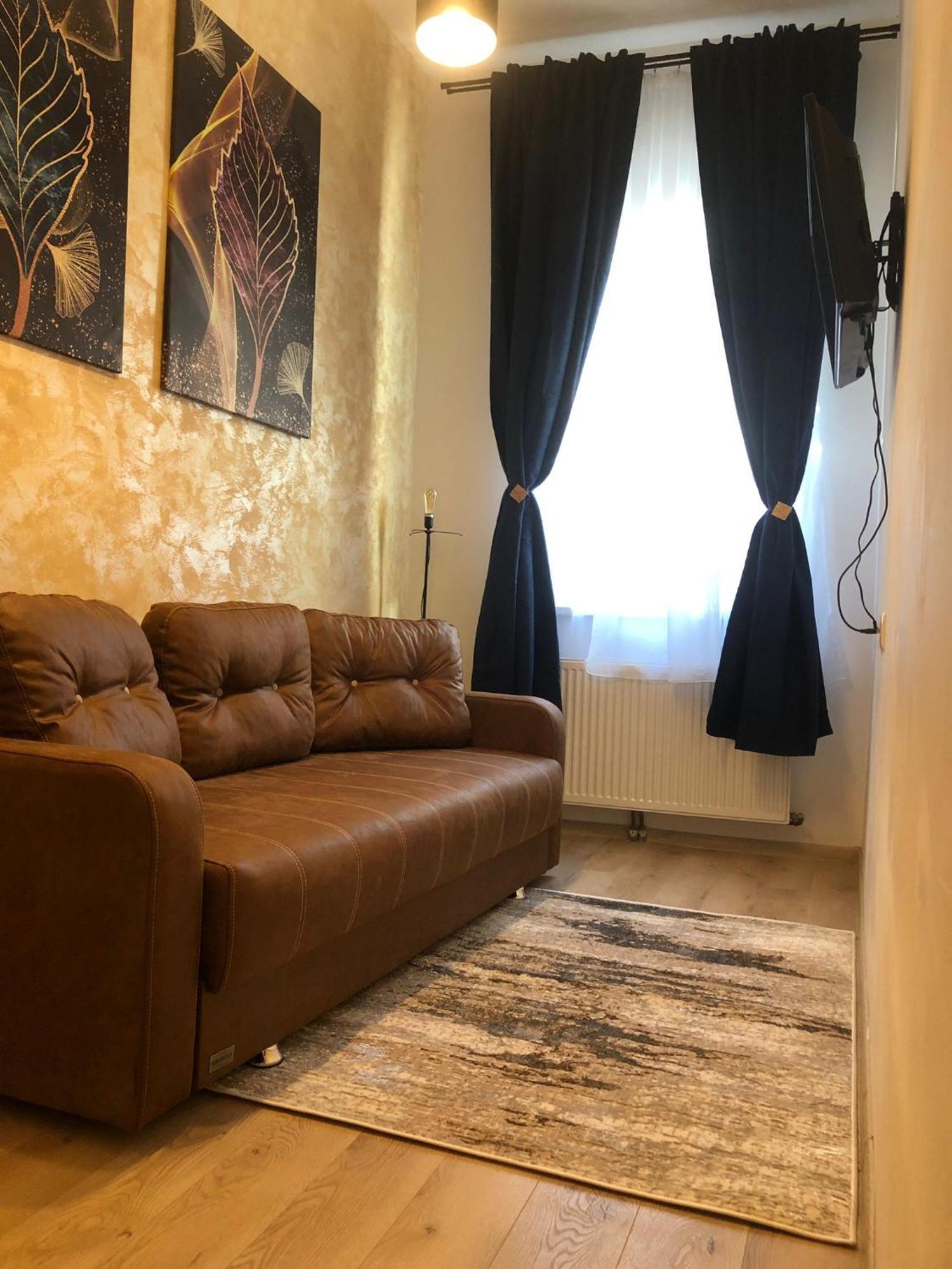Urban Central Apartments Брашов Экстерьер фото